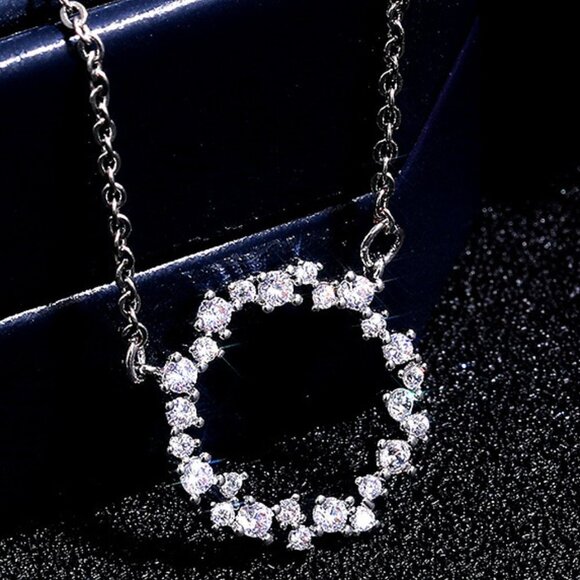 💎 "Dainty Refine Shiny Hollow Round CZ Pendant Necklace for Women, INDN8634 - Picture 1 of 7